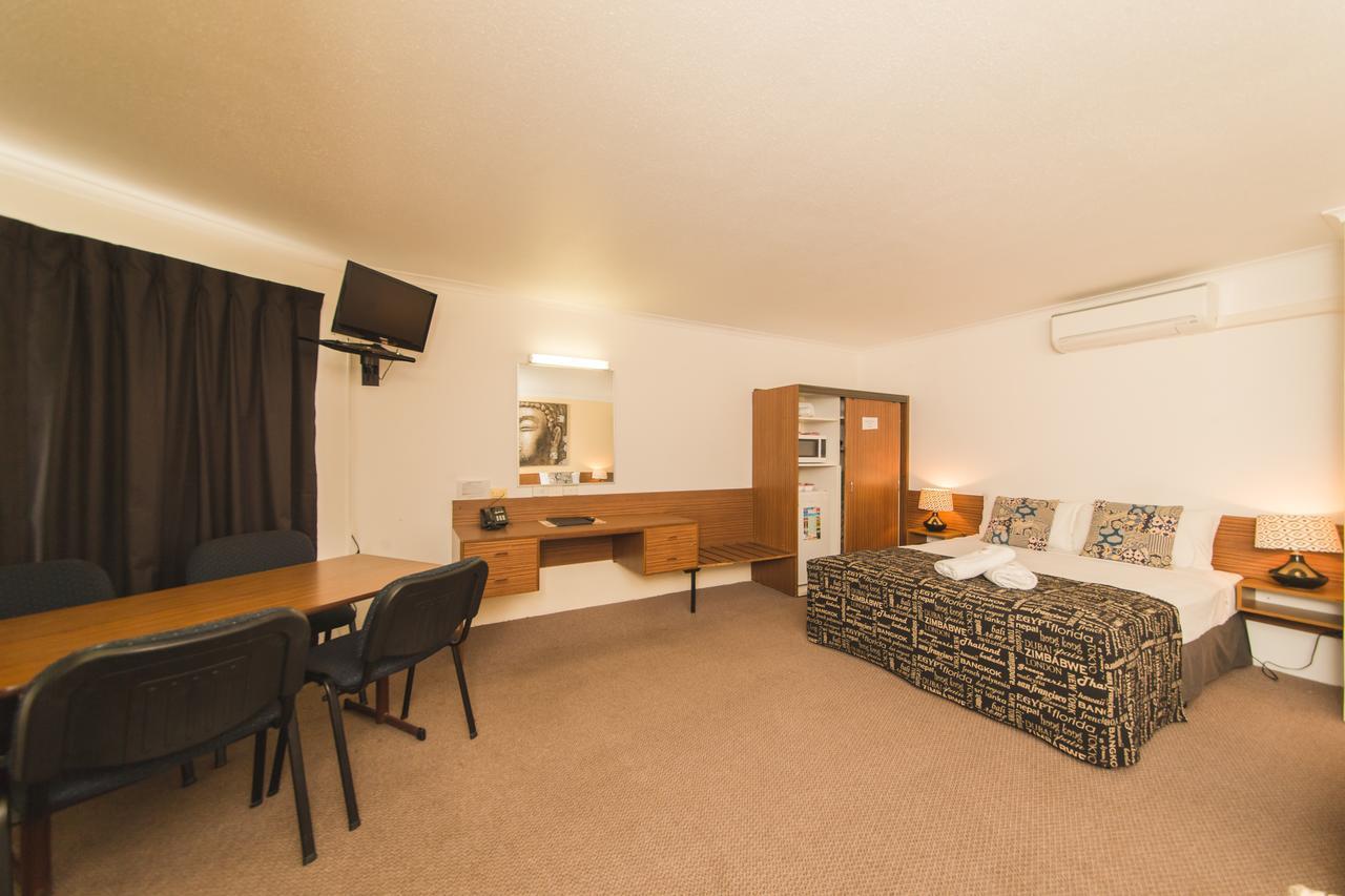 Hampton Villa Motel Rockhampton Eksteriør billede