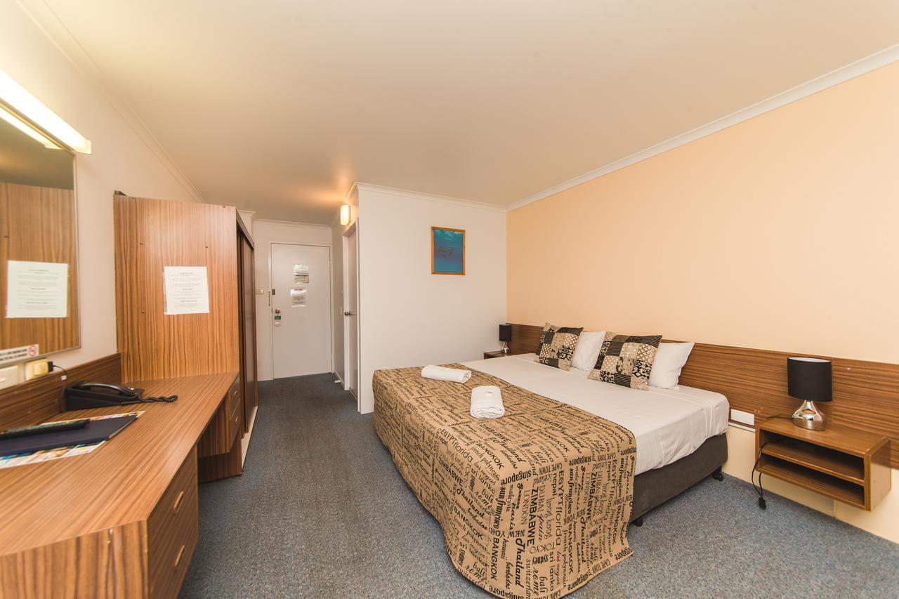 Hampton Villa Motel Rockhampton Eksteriør billede