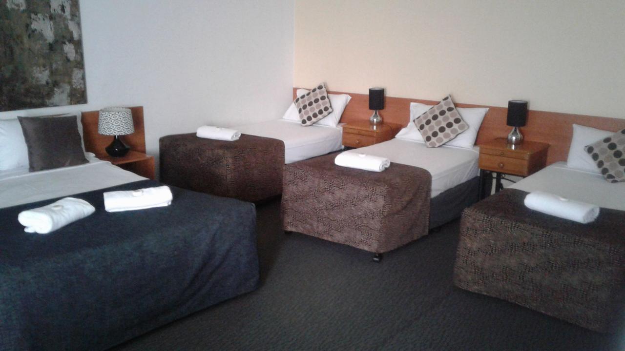 Hampton Villa Motel Rockhampton Eksteriør billede